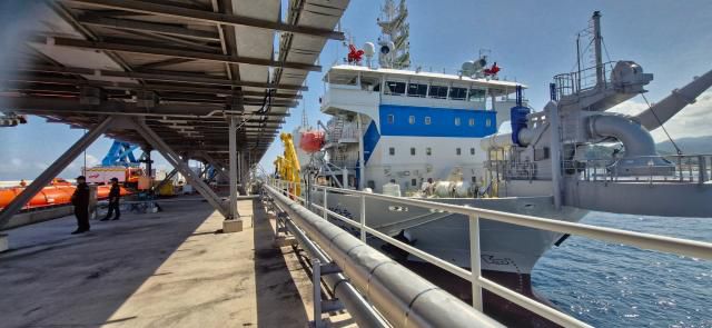 해수부 '엔담호' 투입. [사진=해수부]