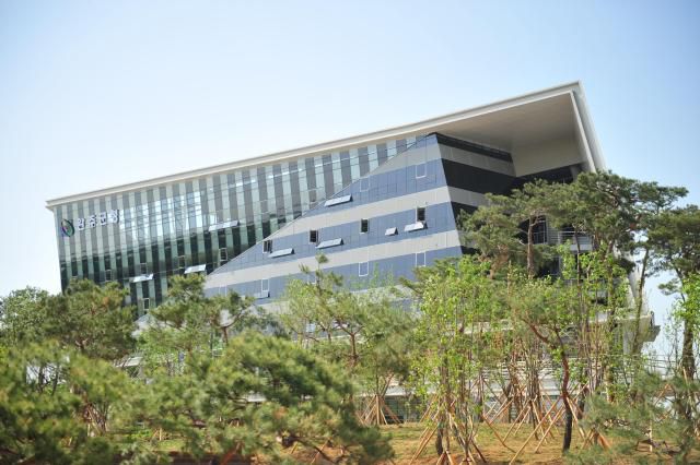 완주군청 전경.[사진=완주군]