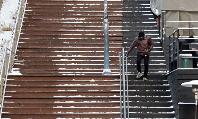 【图片来源 韩联社】