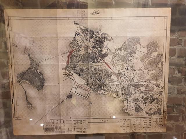 일본인들이 작성한 옛 인천항 일대 지도. [사진=우주성 기자]