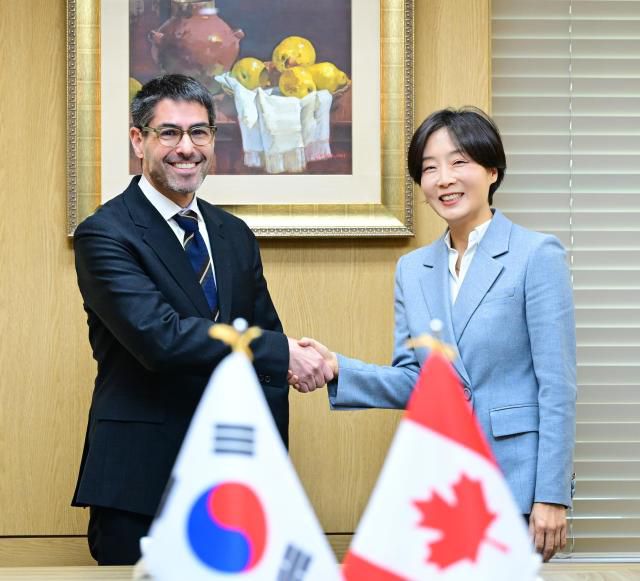 정의혜 차관보, 리차드 알바이터 캐나다 국제안보·정무 차관보와 면담 [사진=외교부]