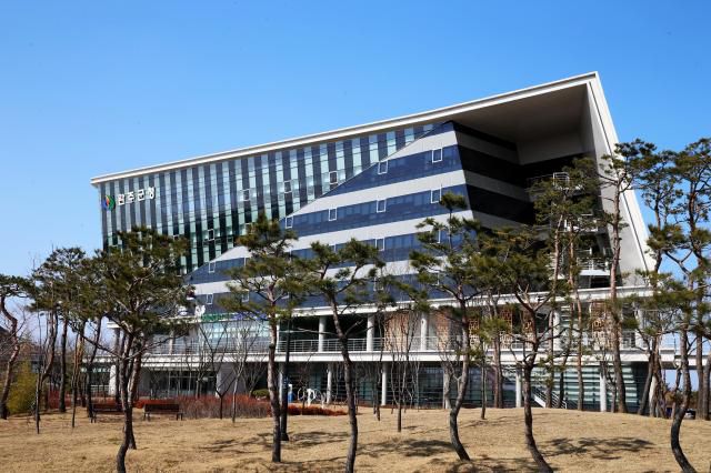 완주군청 전경.[사진=완주군]