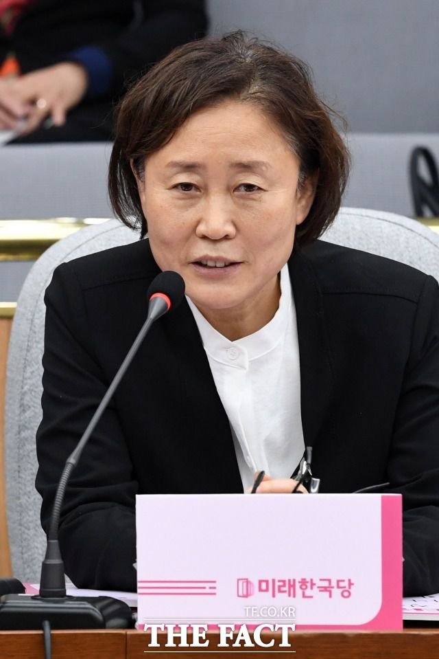 윤주경 미래통합당 의원은 지난 13일 '독립운동'을 강조한 토론회를 열었다. 기존 보수정당과 다른 행보다. 지난 4월 17일 미래한국당 중앙선거대책위원회 해단식에 참석한 윤 의원. /남윤호 기자