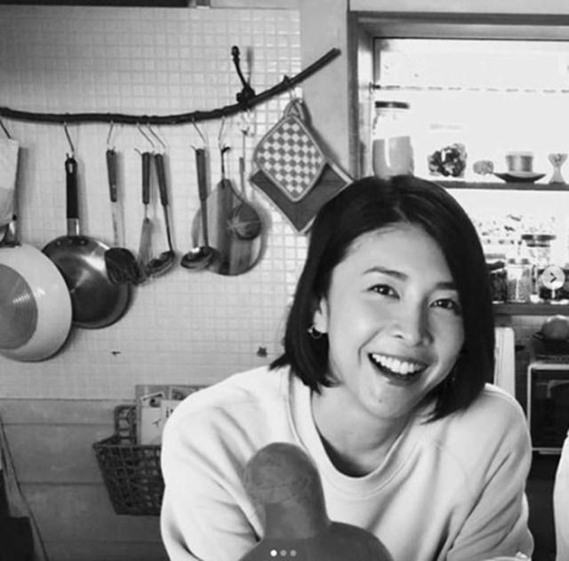 일본의 톱 배우 다케우치 유코가 27일 새벽 자택에서 죽은 채로 발견됐다. 현지 경찰은 극단적인 선택을 한 것으로 보고 자세한 상황을 조사 중이다. /다케우치 유코 SNS