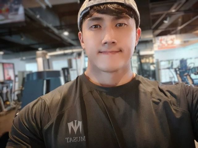 로건의 아내가 끝내 유산했다. 그는 남편 로건이 각종 의혹에 휘말린 후 악플에 시달려왔다. /로건 SNS 캡처