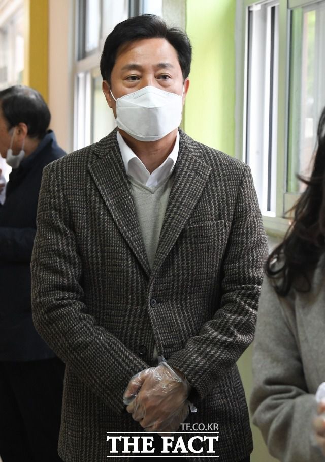 오세훈 전 서울시장이 대선 출마를 공식화하며 야권 원탁회의를 제안했다. 지난 총선 당시 오 전 시장. /김세정 기자