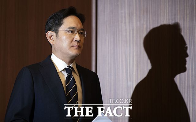 삼성그룹 지배구조 변화가 불가피해진 가운데 일명 '삼성생명법'으로 불리는 보험엄법 개정안이 변수로 주목받고 있다. /이동률 기자