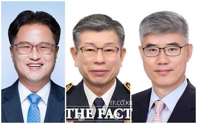 조달청장에 내정된 김정우(왼쪽) 전 국회의원, 소방청장에 내정된 신열우(가운데) 서울시 소방재난본부장, 기상청장에 내정된 박광석 환경부 기획조정실장. /청와대 제공