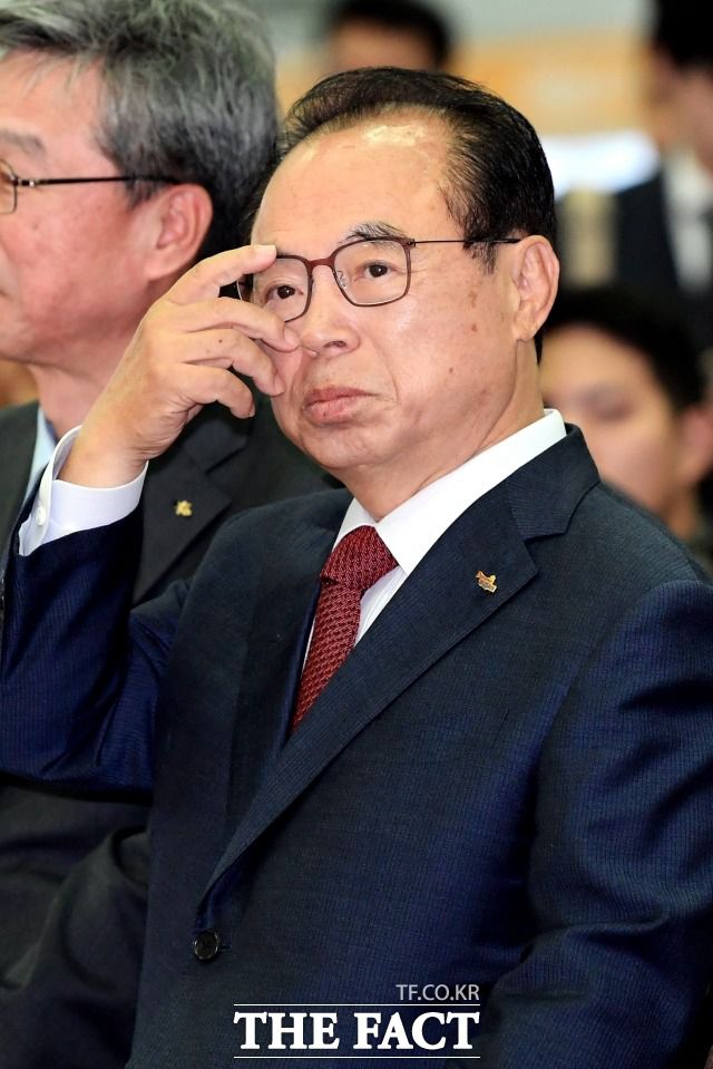 전문가들은 "민주당이 오거돈 전 부산시장 문제에 대한 깔끔한 사과와 재발방지책이 필요하다"면서 "가덕도신공항 문제가 나름 신의 한수"라고 평가했다. /더팩트 DB