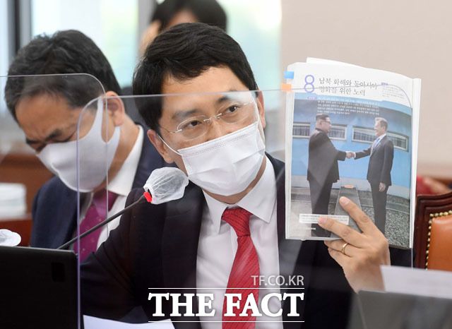 김병욱 국민의힘 의원이 6일 자신에 제기된 성폭행 의혹에 대해 "전혀 사실이 아니다"라고 했다. 지난 10월 교육위 국정감사에 참석한 김 의원. /남윤호 기자