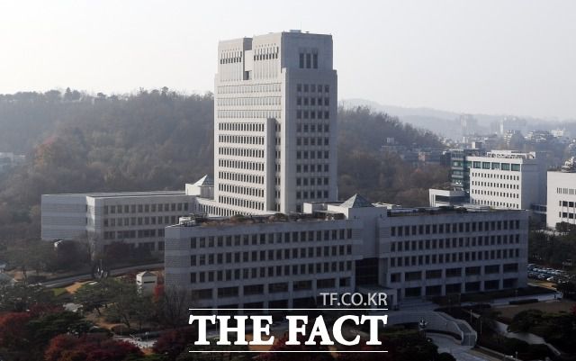 이날 대법원 제3부(주심 노태악 대법관)은 징역 20년 등을 선고한 파기환송심 재판부 판결을 확정했다. /이새롬 기자