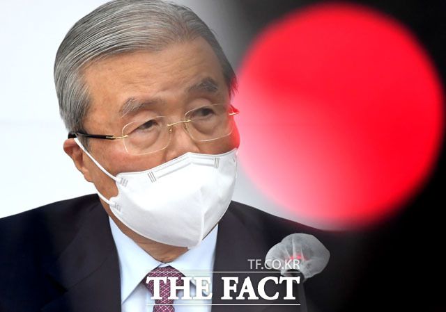 김종인 국민의힘 비상대책위원장은 안 대표 관련 논의를 적극 차단하고 당 선거 전략과 공약 개발에 당력을 집중할 전망이다. /남윤호 기자