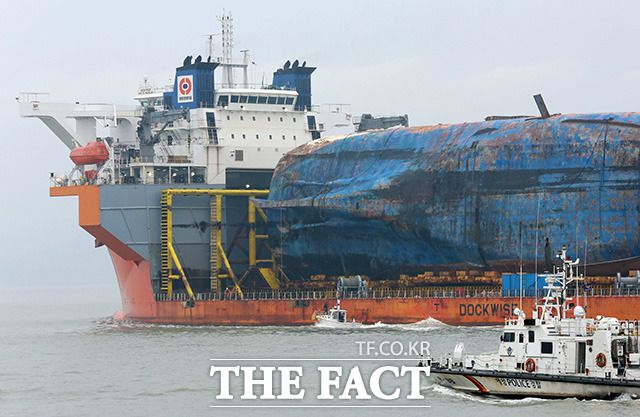 세월호 참사를 둘러싸고 제기된 각종 의혹을 재수사하기 위해 출범한 '세월호 참사 특별수사단'(이하 특수단)이 1년2개월 간의 활동을 마치고 최종 수사결과를 발표했다. /임영무 기자