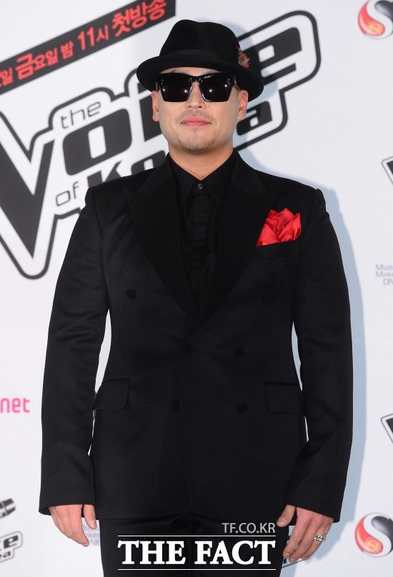 길은 욕설 및 노동 착취 의혹에 휩싸였다. /더팩트 DB