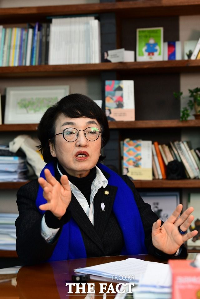 김 의원은 더불어민주당 박영선·우상호 예비후보의 주거안정 정책을 강도 높게 비판했다. /남윤호 기자