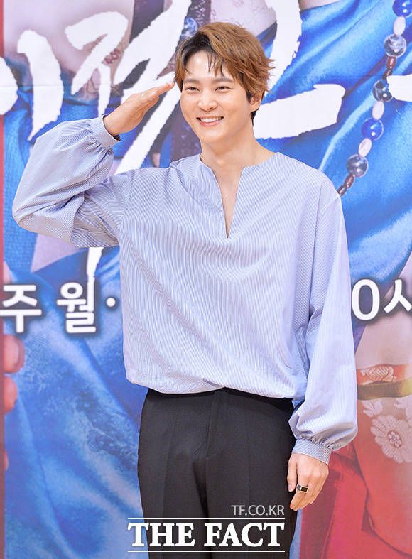 배우 주원이 넷플릭스 영화 '카터'의 주연으로 발탁됐다. 그는 주인공 카터 역을 연기하며 강렬한 액션을 펼친다. /더팩트 DB