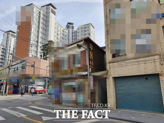 박 의원의 임대 계약을 진행했던 부동산 중개업자 김 모 씨는 그가 세입자를 배려했다고 말했다. /박숙현 기자