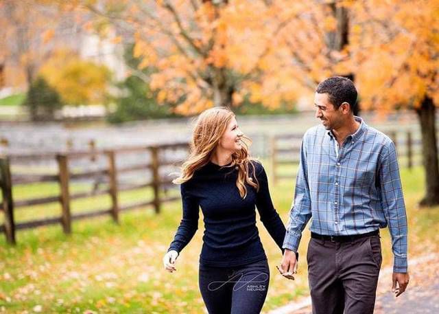 제니퍼는 약혼자 나세르와 함께하는 다정한 모습을 평소 자신의 SNS에 공개했왔다. /제니퍼 SNS