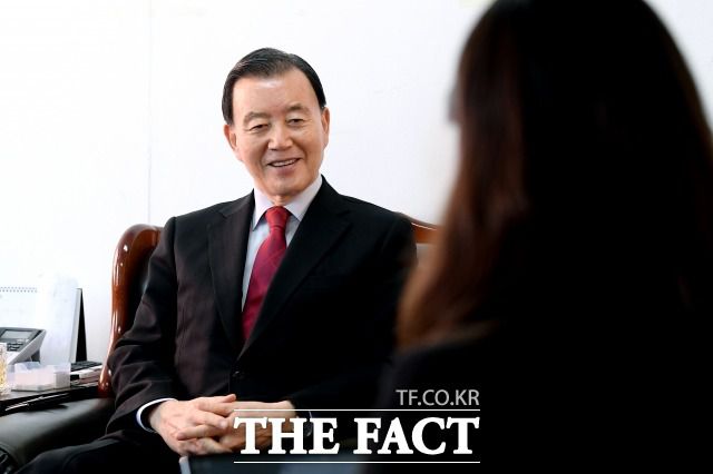 홍 의원은 당·조직·선거·정책을 언급하며 자신이 적임자임을 거듭 강조했다. /이선화 기자