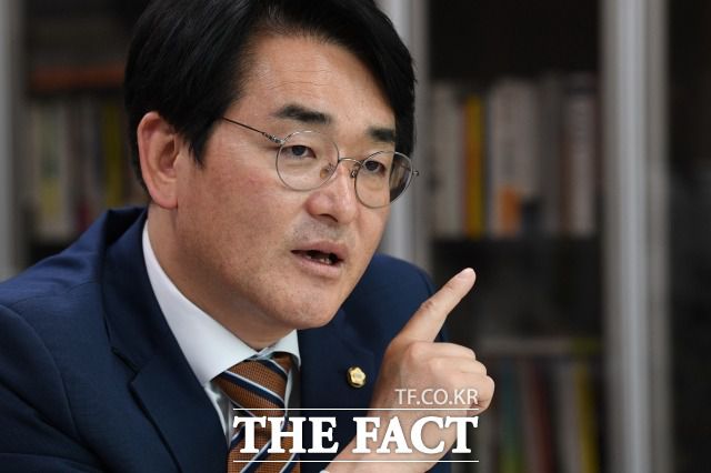 박 의원은 대권주자로 언급되는 윤석열 전 검찰총장과 이재명 경기지사 등이 조속히 대선 출마를 선언해 국민의 검증을 받아야 한다고 촉구했다. /남윤호 기자