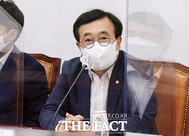 서병수 국민의힘 경선준비위원장이 21일 오전 서울 여의도 국회에서 열린 중진의원 연석회의에서 발언하고 있다. /국회=이선화 기자