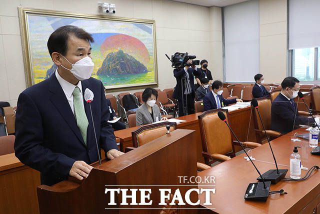 이날 정 원장은 현재 정부가 유지하고 있는 대출규제 기조를 강화할 것임을 시사했다. /이선화 기자