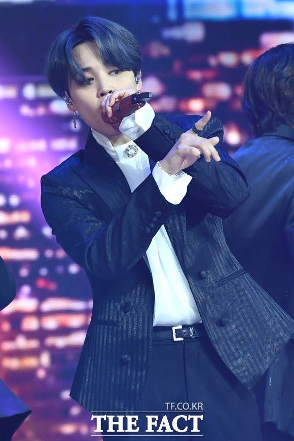 방탄소년단 지민이 건강보험료를 체납해 본인의 아파트를 압류당했다가 뒤늦게 변제한 사실이 알려졌다. /더팩트 DB