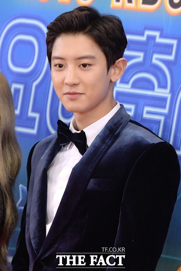 엑소 찬열이 여성 운전자에게 위협 운전을 했다는 의혹에 휩싸이자 소속사 측은 "해당 영상 속 인물은 찬열이 아니다"라고 일축했다. /더팩트 DB