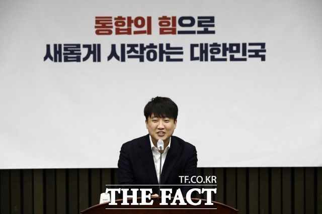 국민의힘이 6·1 지방선거를 약 2주 앞두고 적극적인 서진 정책을 펼치며 호남 민심을 두드리고 있다. 사진은 이준석 국민의힘 대표. /남윤호 기자