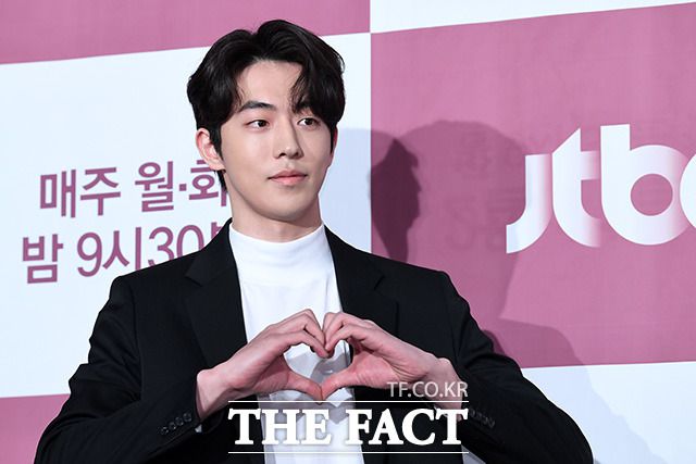 배우 남주혁 측이 학폭 의혹을 전면 부인하며 "최초 보도를 한 매체 기자와 익명의 제보자는 형사 고소를 할 것"이라고 밝혔다. /더팩트 DB