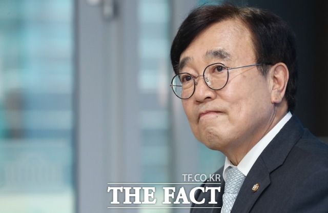 당헌당규 개정의 열쇠를 쥔 서병수 국민의힘 전국위원회 의장은 29일 국회 소통관에서 기자회견을 열고 당의 '새 비상대책위원회' 출범을 위한 전국위 소집 요구에 대해 "응할 생각이 없다"며 부정적인 입장을 밝혔다. /이새롬 기자