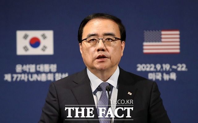 김성한 국가안보실장이 21일(현지시간) 뉴욕 쉐라톤 뉴욕 타임스 스퀘어 호텔에서 한일 정상 약식회담, 한독 정상회담, 바이든 대통령 주최 리셉션 참석 등 윤석열 대통령 방미 일정에 대해 브리핑 하고 있다. /뉴시스