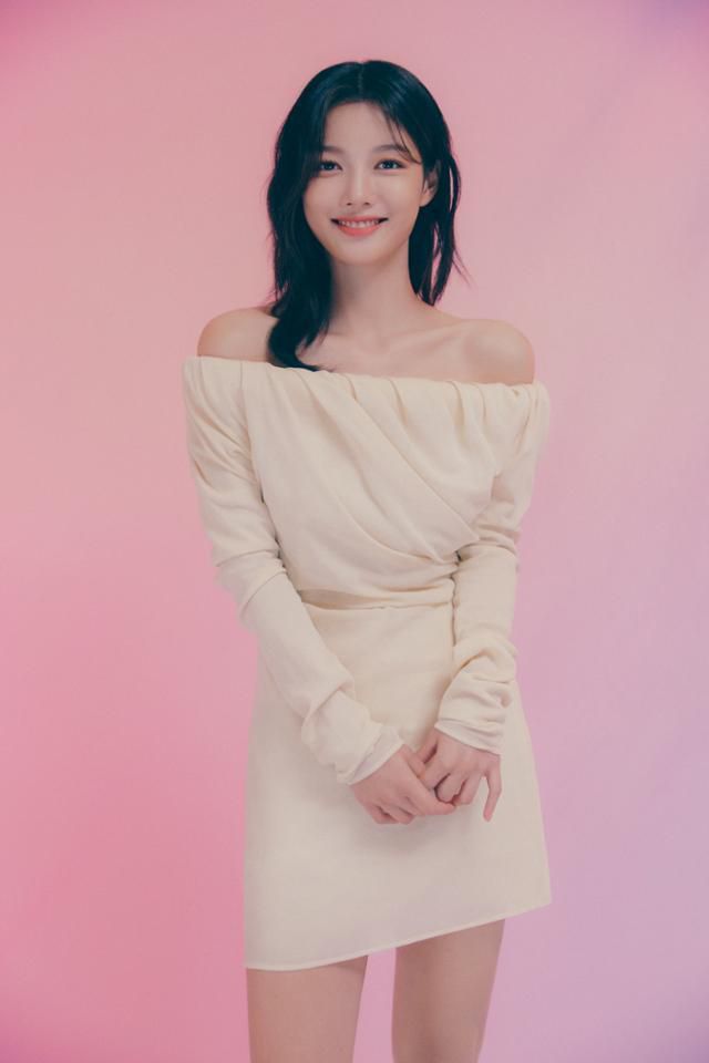 배우 김유정이 '국민 첫사랑'이 된 소감을 밝혔다. /넷플릭스 제공