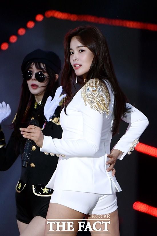 조정민은 지난 9월부터 내년 1월까지 장기 공연중인 창작 뮤지컬 '볼륨업'에서 배다솜 오아랜 등과 정채은 역할을 맡아 뮤지컬 배우로도 역량을 맘껏 발휘하고 있다. /이선화 기자