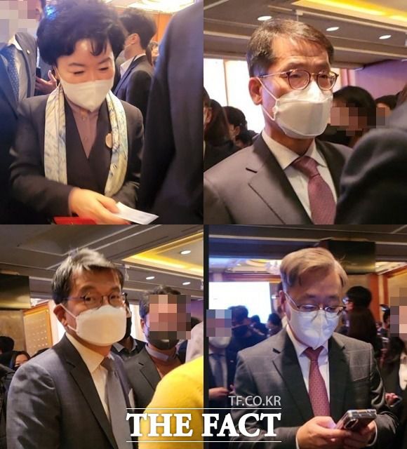 3일 서울 소공동 롯데호텔에서 열린 '2023년 범금융 신년인사회'에 참석한 (왼쪽부터 시계방향) 강신숙 수협은행장, 김성태 기업은행장, 윤호영 카카오뱅크 대표, 서호성 케이뱅크 행장. /정소양 기자