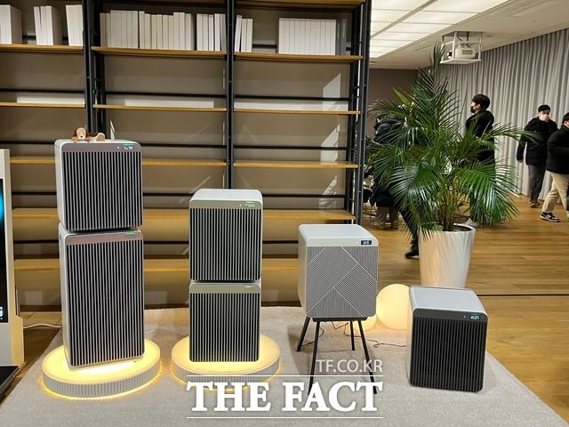삼성전자 서울 R&D 캠퍼스에 26일 '비스포크 큐브 에어 공기청정기' 제품이 전시돼 있다. /최문정 기자
