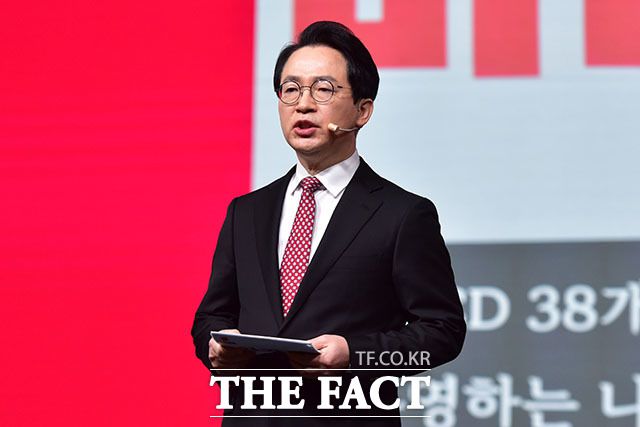 천강정 최고위원 후보.