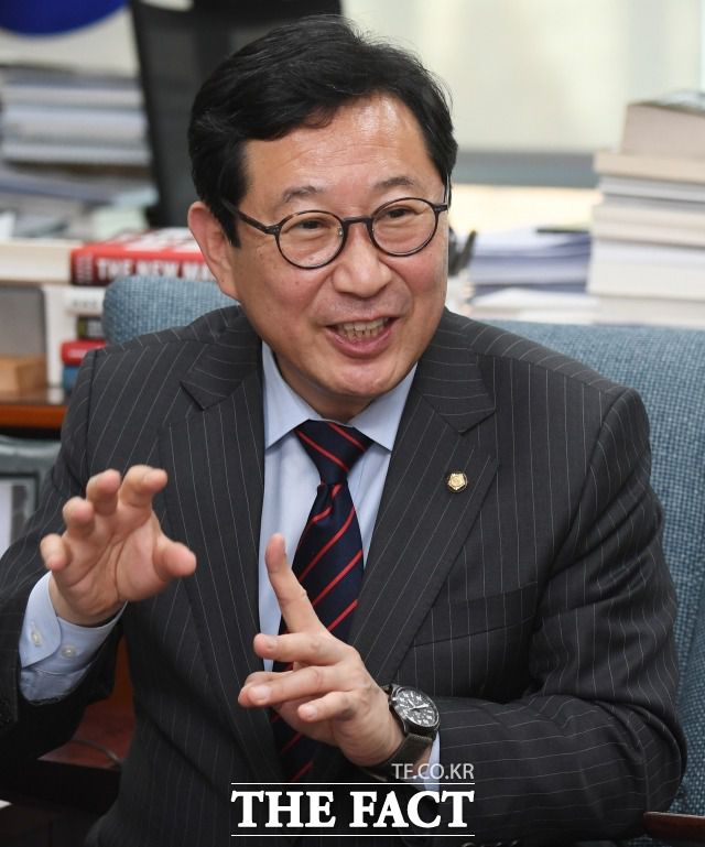 김 의원은 연료비 연동제를 준수하고, 에너지 과소비 체질을 바꿔야 한다고 강조했다.