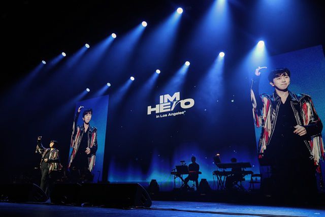 시종일관 환한 미소를 지으며 노래와 토크로 한국에서 온 영웅시대 그리고 LA 한인들과 소통한 임영웅은 웅장한 '인생찬가'로 앙코르 무대까지 선사, LA에서도 잊지 못할 추억을 쌓았다. /물고기뮤직
