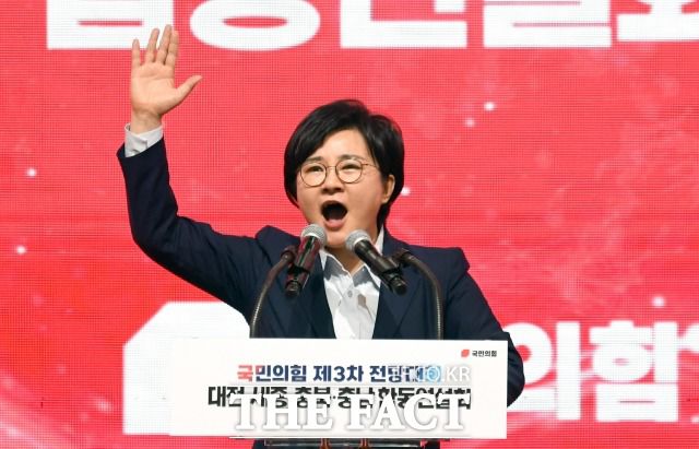 조 위원은 자신과 배우자, 장남의 예금 총합이 5억여 원에서 9억여 원으로 증가했다고 밝혔다. /이새롬 기자