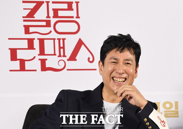 배우 이선균이 영화 '잠'과 '탈출: PROJECT SILENCE', 두 개의 작품을 들고 칸으로 향한다. /이새롬 기자