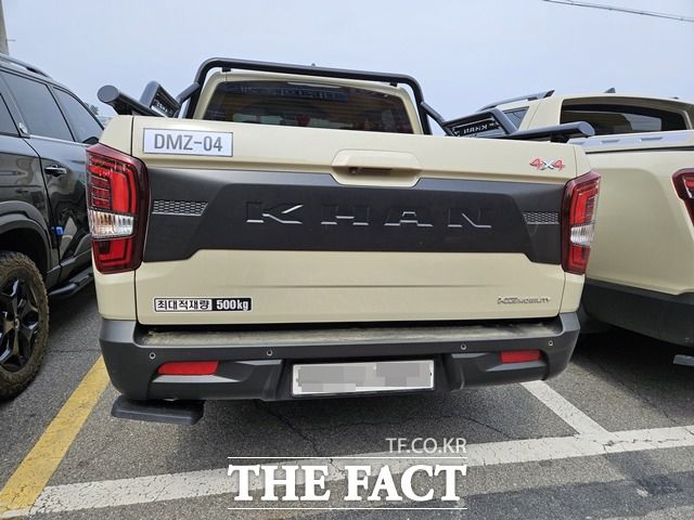 렉스턴 스포츠 칸&쿨멘의 후면 모습. 짐칸은 가로 1570㎜, 세로 1610㎜이며 최대 적재 중량은 700kg이다. /김태환 기자