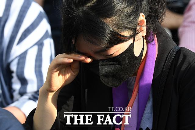 200일이 지나도 가시지 않는 슬픔.