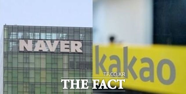 네이버웹툰과 카카오엔터테인먼트 등 국내 주요 기업들은 향후 정부의 가이드라인 마련과 AI 창작물의 저작권에 대한 이해 마련을 바탕으로 웹툰 콘텐츠 제작에서의 AI 활용 방안을 논의할 예정이다. /더팩트DB