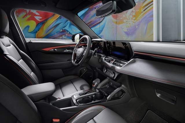 '더 뉴 트레일블레이저'의 내부 모습. /GM 한국사업장