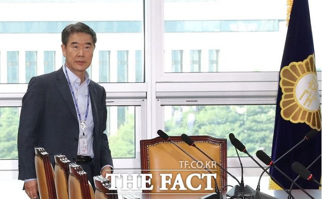 유재풍 국회 윤리특별위원회 윤리심사자문위원장. 국회 윤리특위 윤리심사자문위원회가 거액의 가상자산 거래 의혹을 받는 무소속 김남국 의원에 대해 최고 수위 징계인 의원직 '제명'을 권고했다./뉴시스