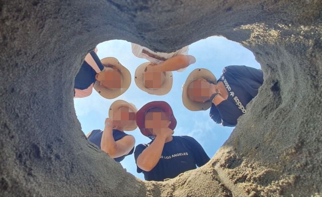 SNS에서 유행하는 '모래 하트샷' /독자 제공