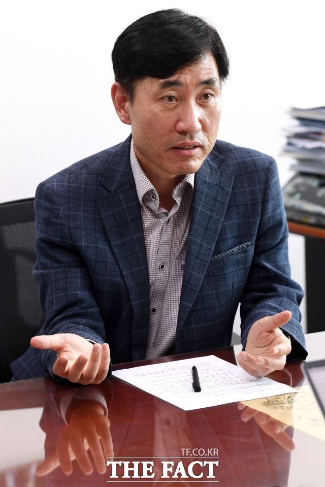 하태경 의원은 1일 <더팩트>와의 인터뷰에서 "미국·캐나다·호주 같은 나라에서는 풍평피해(소문에 의한 수산물 소비 위축 효과)가 없는데, 그 나라 야당은 선동하지 않기 때문"이라고 직격했다. / 남용희 기자