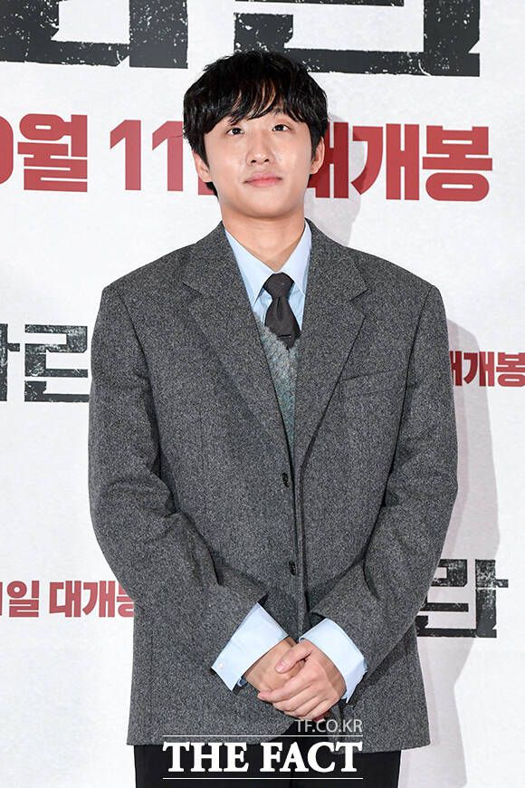 기댈 곳 없는 소년 연규로 분한 홍사빈은 "송중기 선배님과 연기하게 되어서 영광"이라고 소감을 전했다. /서예원 인턴기자