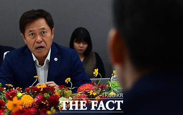 박정호 SK하이닉스 대표이사 부회장이 인사말을 하고 있다.